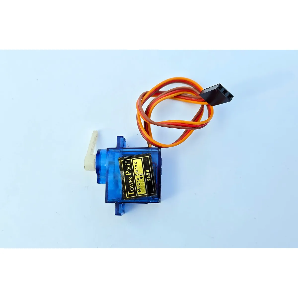 Servomoteur SG90 9 g