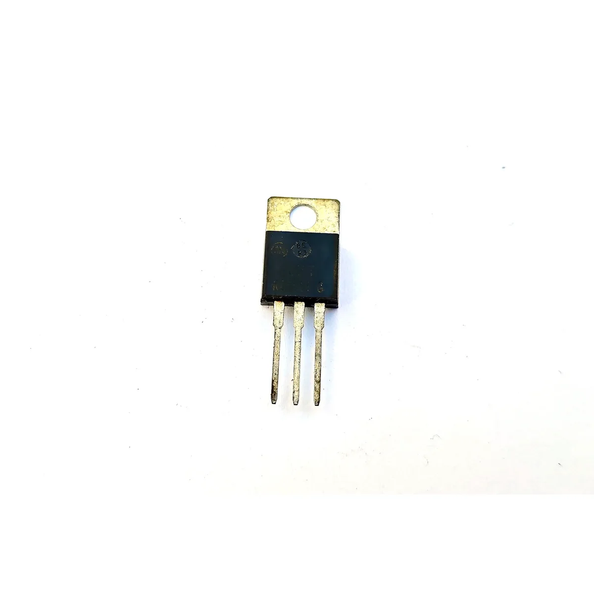 IRF520N — MOSFET canal N (lot de 10)