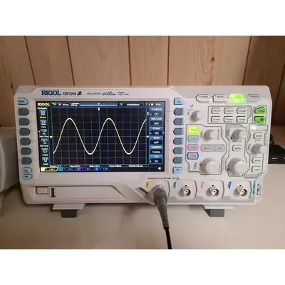 Oscilloscope numérique Rigol DS1054Z 50 MHz